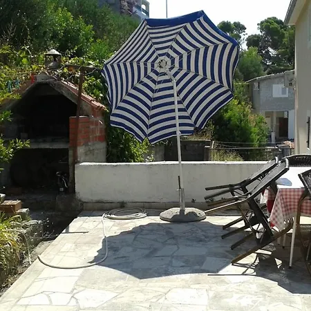 Apartments With A Parking Space Brela, Makarska - 20007 Exterior photo