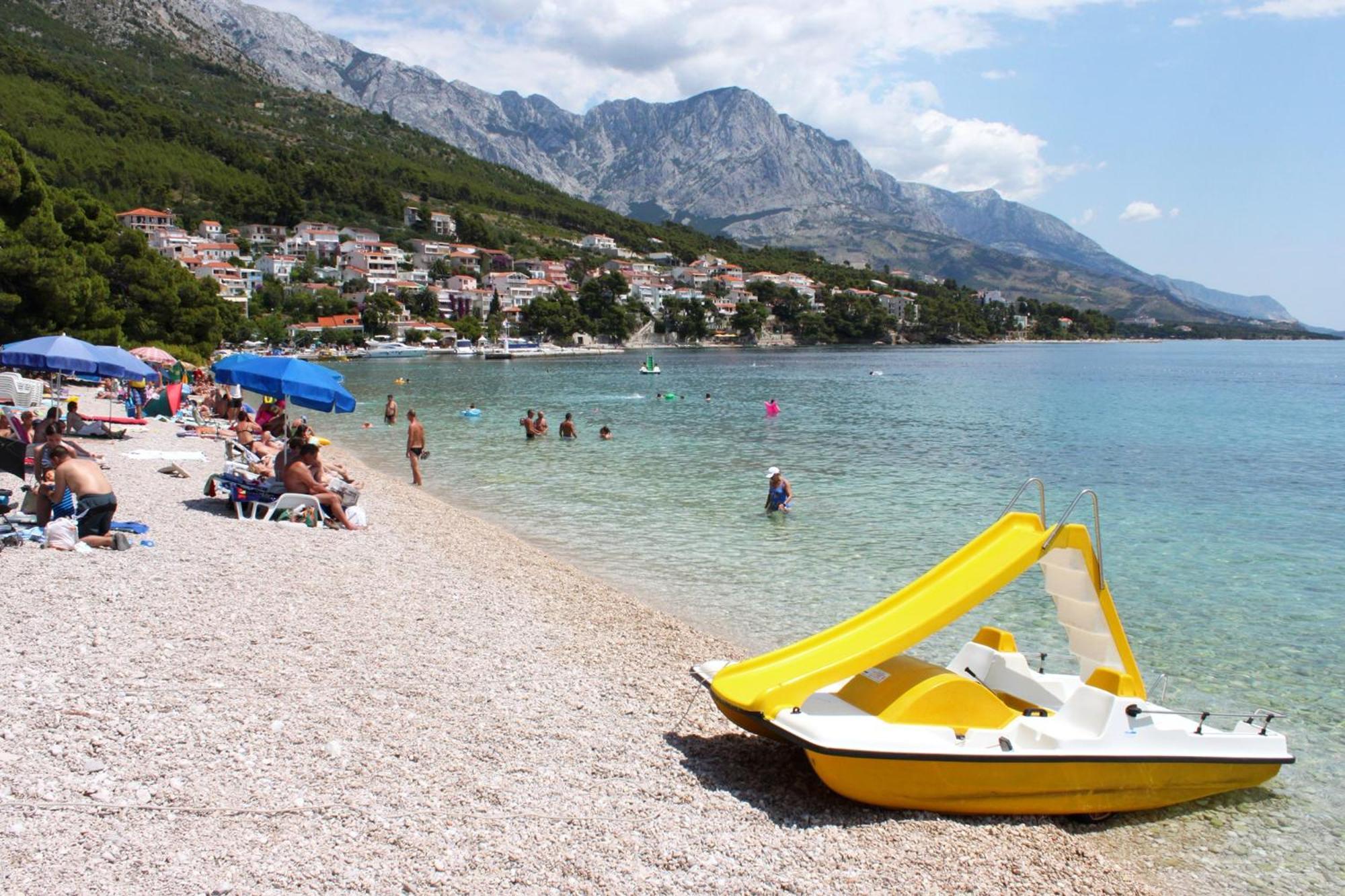 With A Parking Space Brela, Makarska - 20007